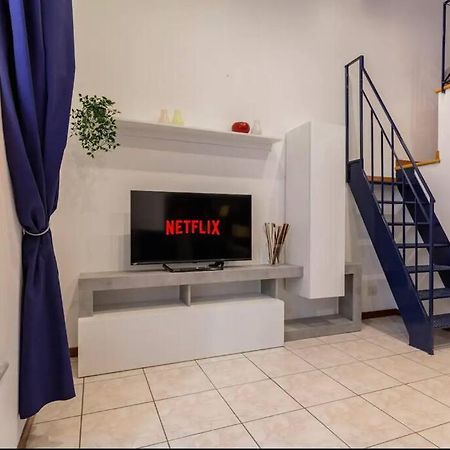 Luxury Loft On The Duomo Wifi & Netflix Διαμέρισμα Μιλάνο Εξωτερικό φωτογραφία