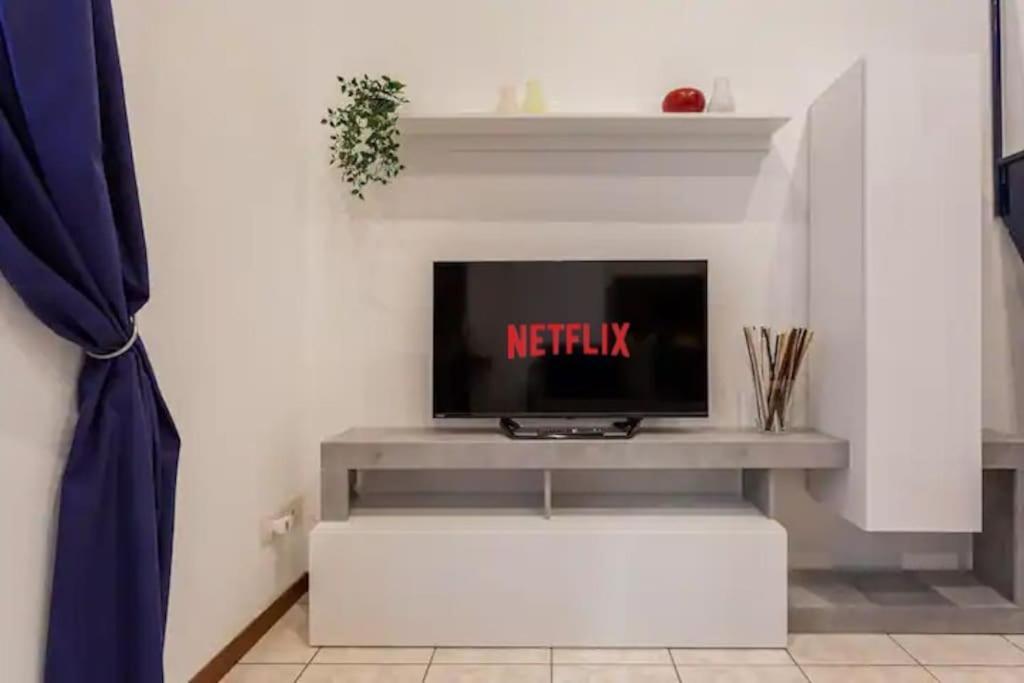 Luxury Loft On The Duomo Wifi & Netflix Διαμέρισμα Μιλάνο Εξωτερικό φωτογραφία